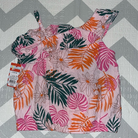 Cat & Jack Other - Girls tropical one sleeve jungle theme shirt